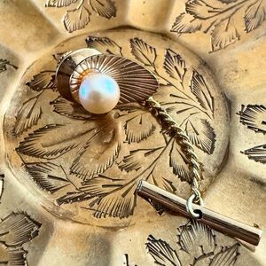 Gold Tie Pin with Pearl Accent